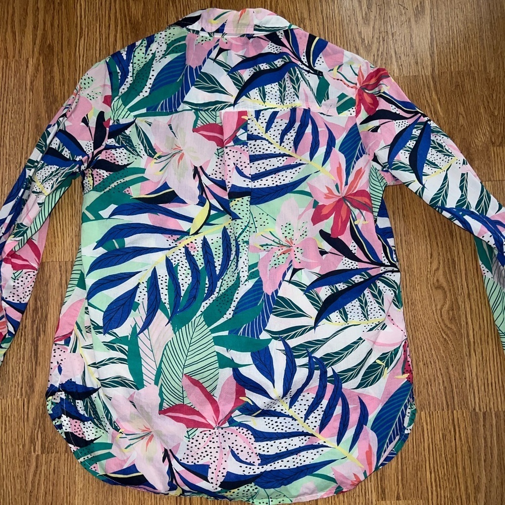LOFT Shirt - Picture 4 of 4